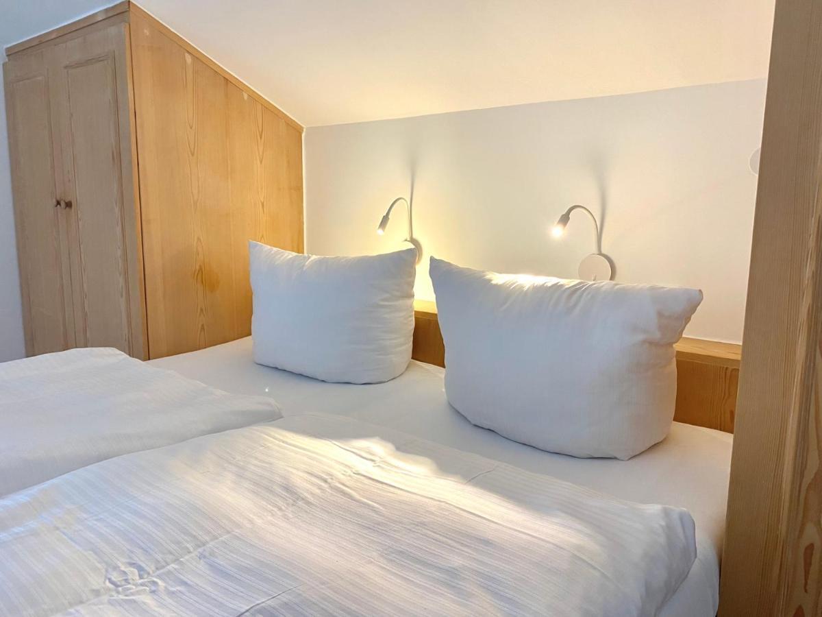 Gemuetliche Ferienwohnung Am Tegernsee - Ruhig Im Dachgeschoss บาดวิสเซ ภายนอก รูปภาพ