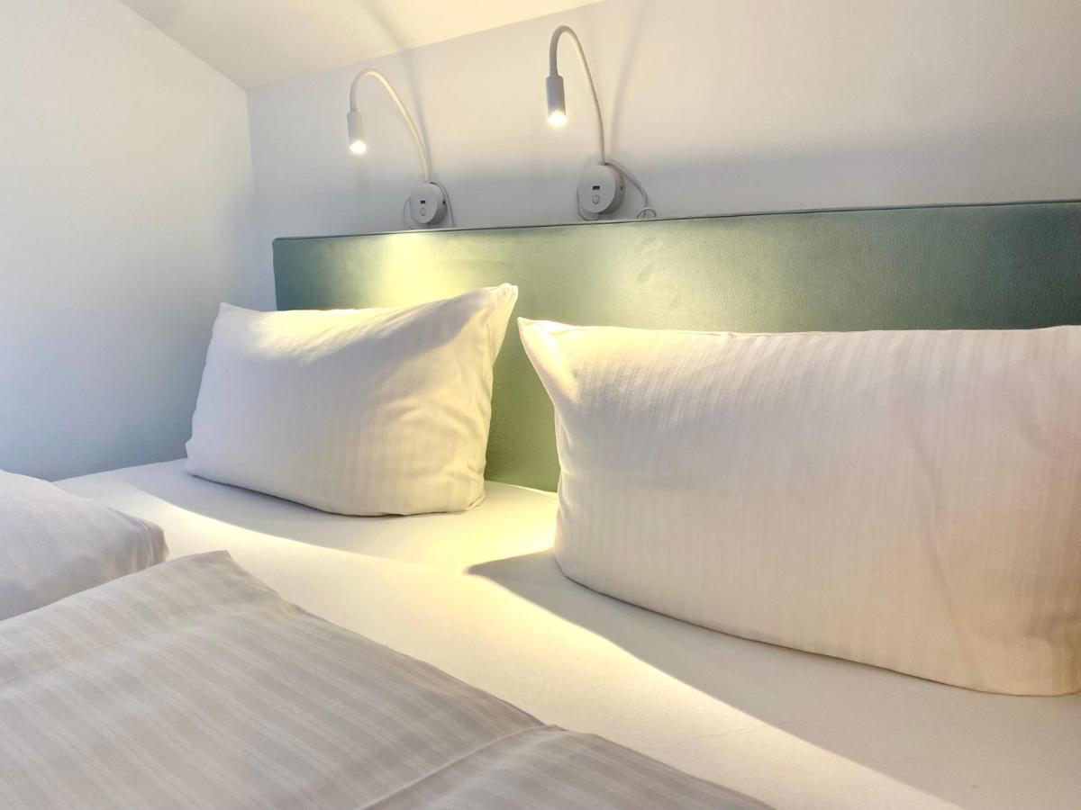 Gemuetliche Ferienwohnung Am Tegernsee - Ruhig Im Dachgeschoss บาดวิสเซ ภายนอก รูปภาพ