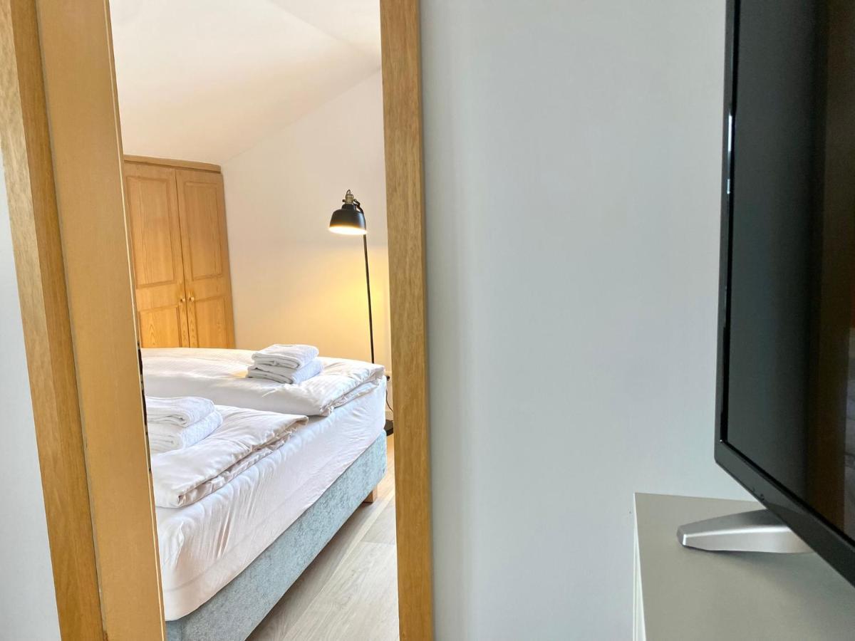 Gemuetliche Ferienwohnung Am Tegernsee - Ruhig Im Dachgeschoss บาดวิสเซ ภายนอก รูปภาพ